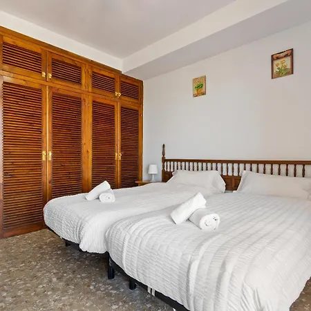 Mar 23 By Ivi Real Estate Apartament *
